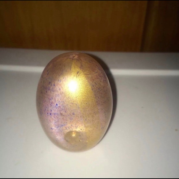 Randy Strong Glass Paperweight Gold w/Blue Flecks - Picture 14 of 16